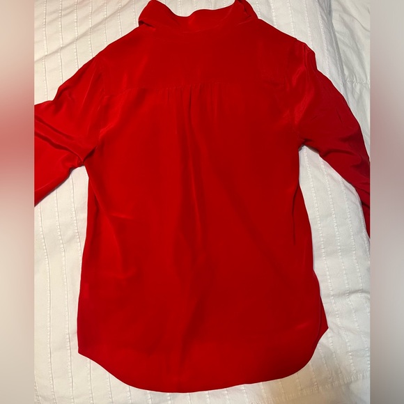 100% silk red button up from J Crew size 2 - Picture 2 of 6